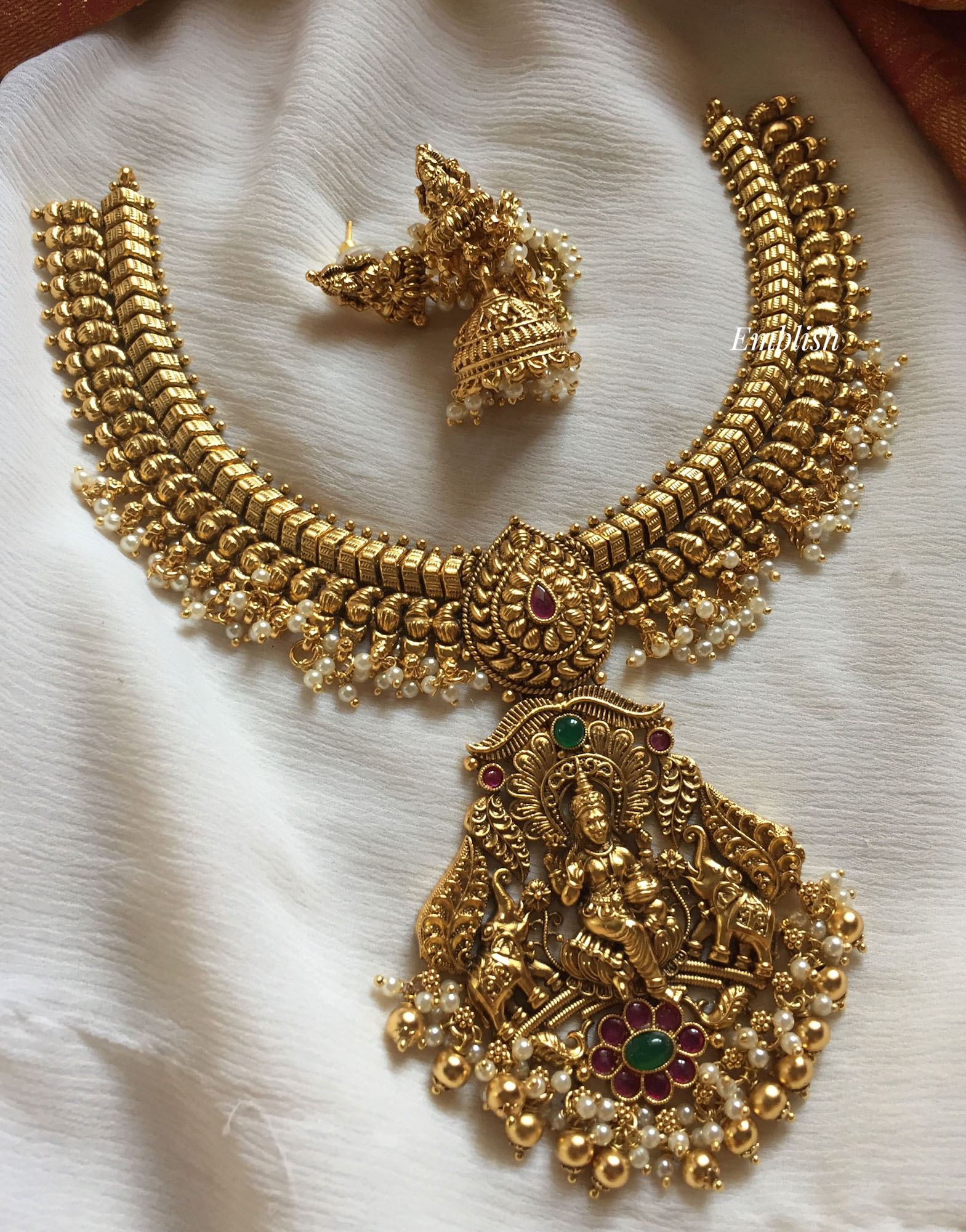 Gold alike Annalakshmi with Double haathi Neckpiece